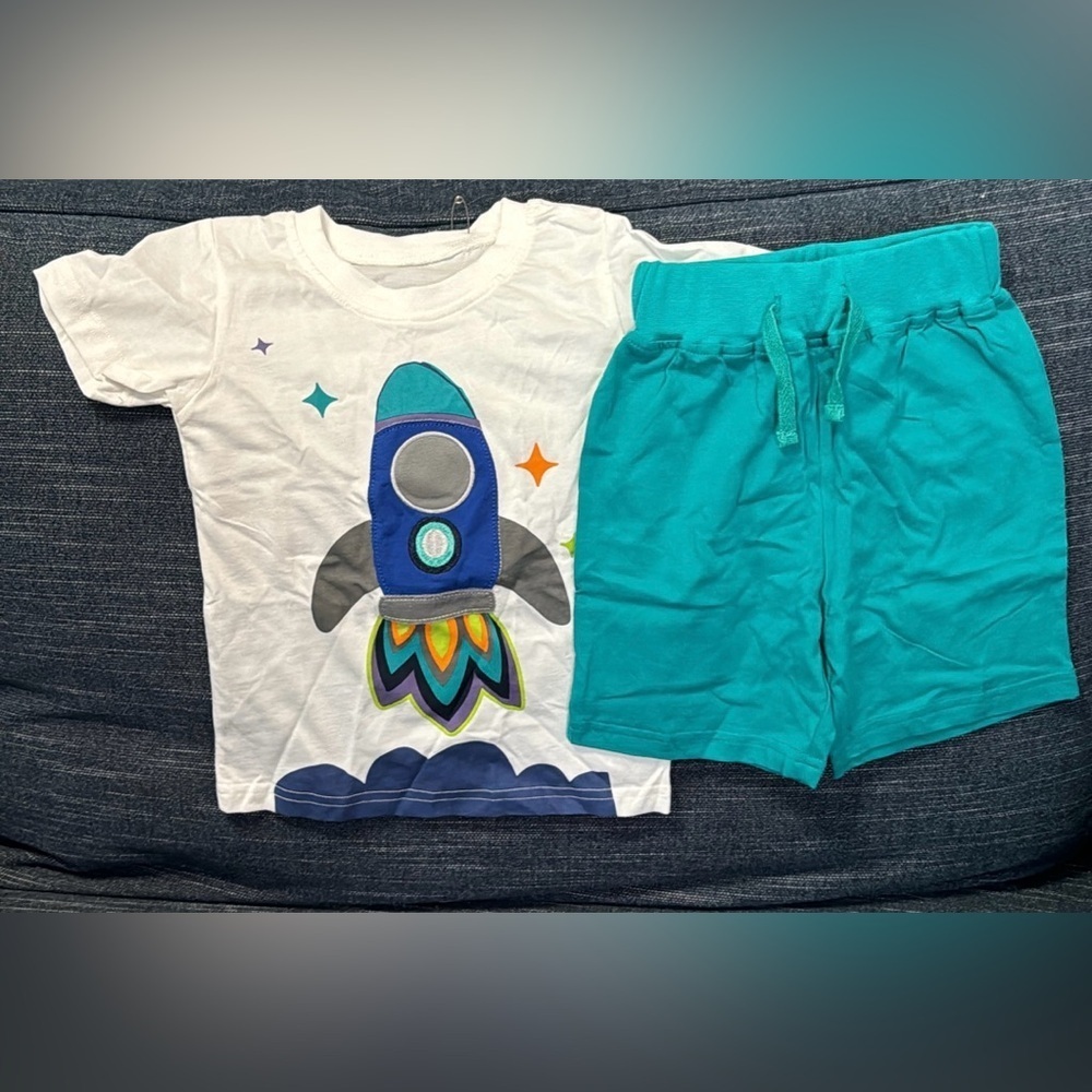NEW Rocket Short Set